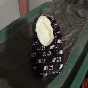 Juicy couture slippers socks nwt